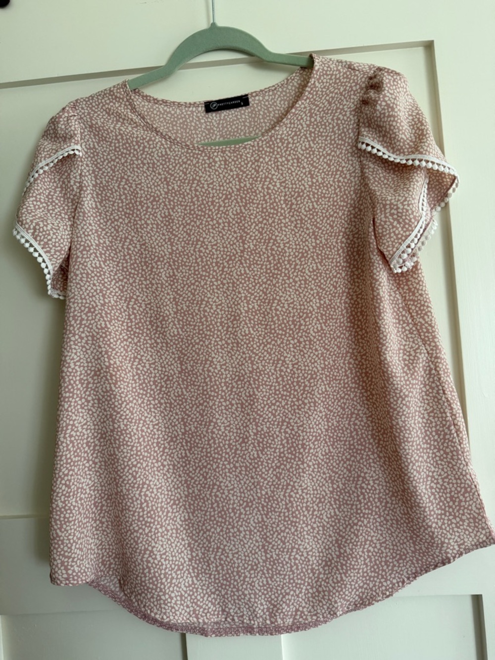Light Pink Dot Print Short Sleeve Blouse with Trim
